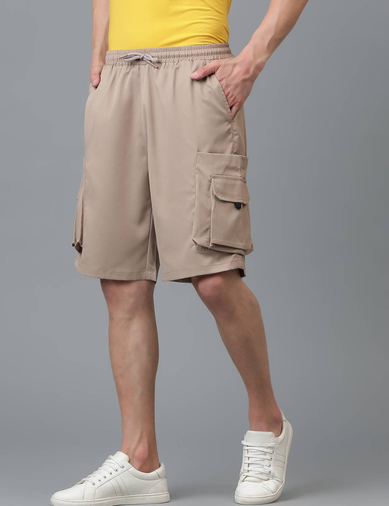 SolidMenBeigeCargoShorts-3_jpg_9924ce10-d733-4c5e-8168-869afad6903b.jpg