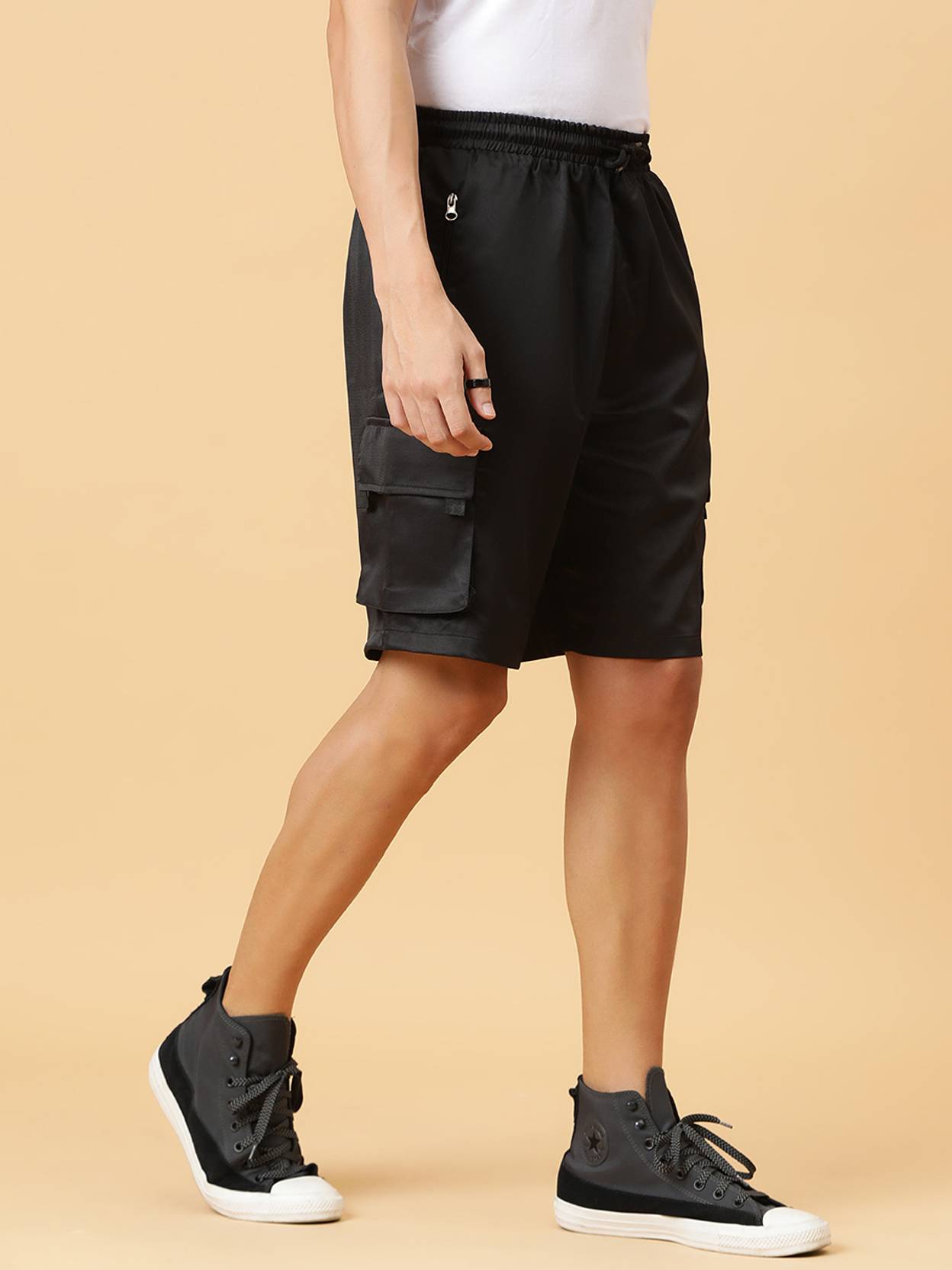 KOTTY  Solid Men Black Regular Shorts