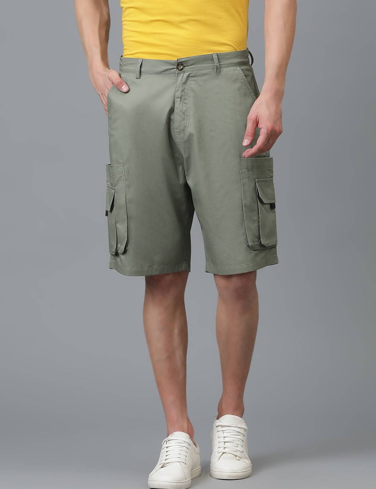 SolidMenGreenRegularShorts-1_jpg.jpg