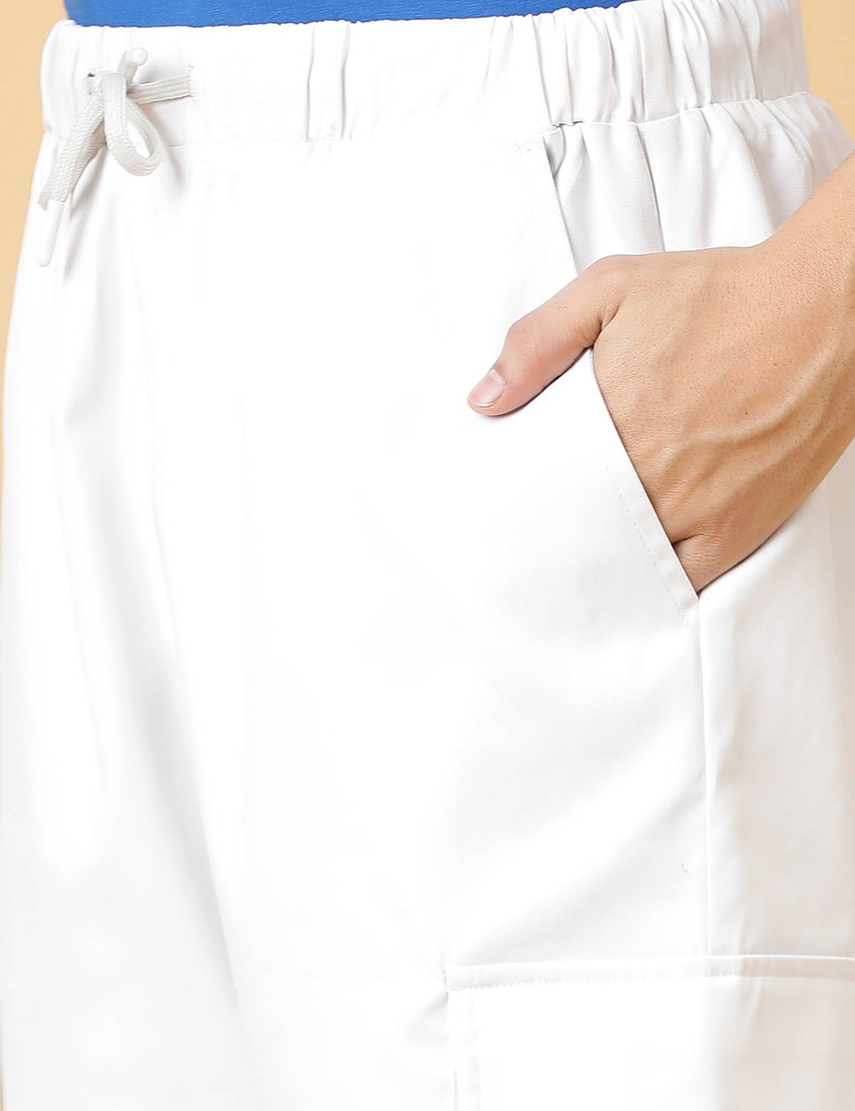 SolidMenWhiteCargoShorts-2_jpg.jpg