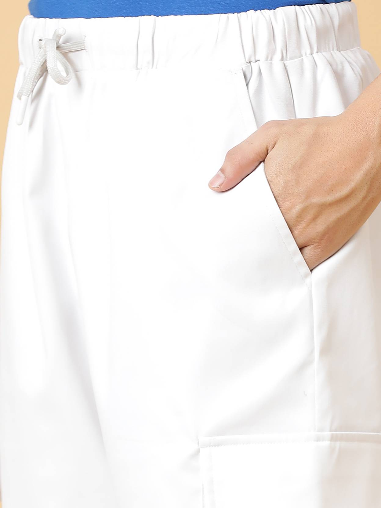 KOTTY  Solid Men White Cargo Shorts