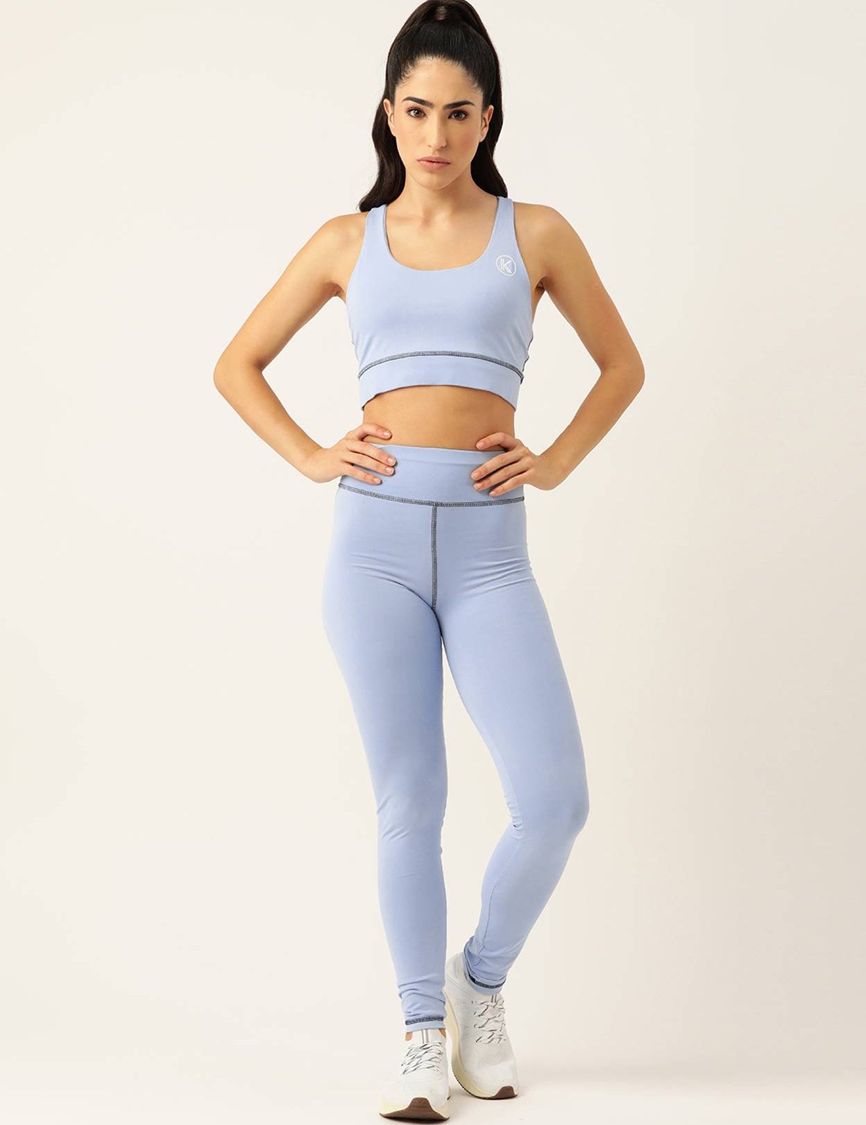 SolidWomenTrackSuit-0_jpg_1899c62e-742a-4fb5-9574-5c36402b44e2.jpg