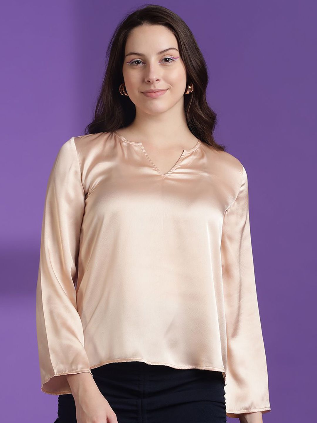 Kotty Women Solid V-Neck Top