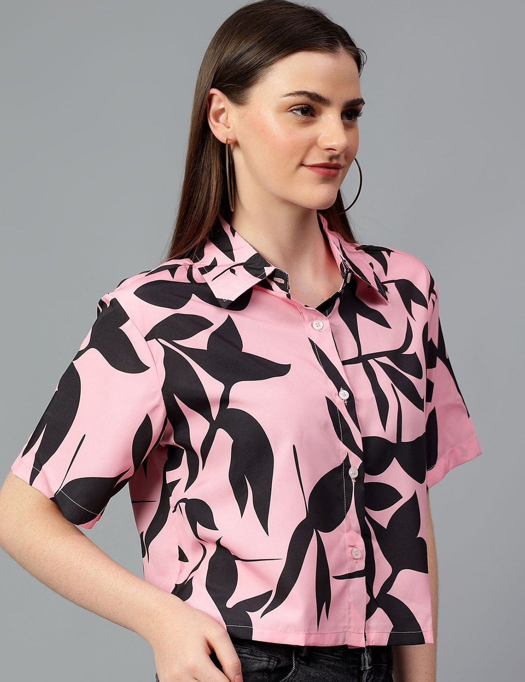 Kotty Women Comfort Spread Collar Floral Printed Crepe Oversized Casual Shirt