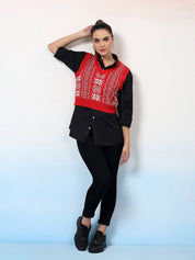 Kotty Women Printed Crop Sweater Vest