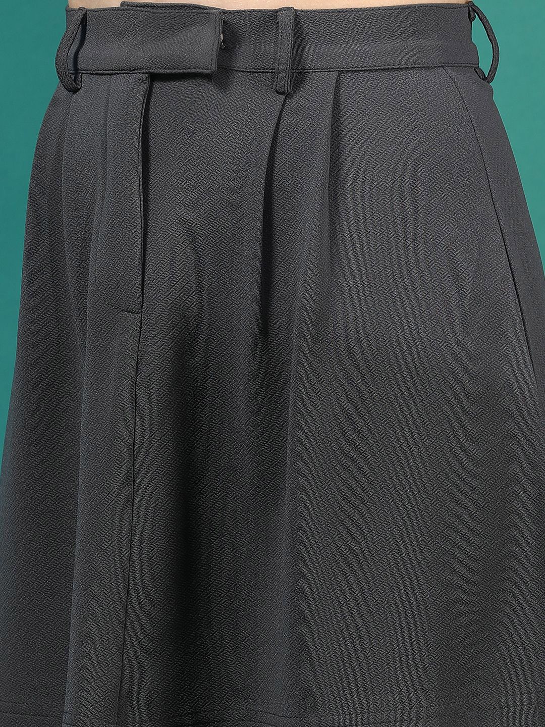  Kotty Flared Above Knee Skirts