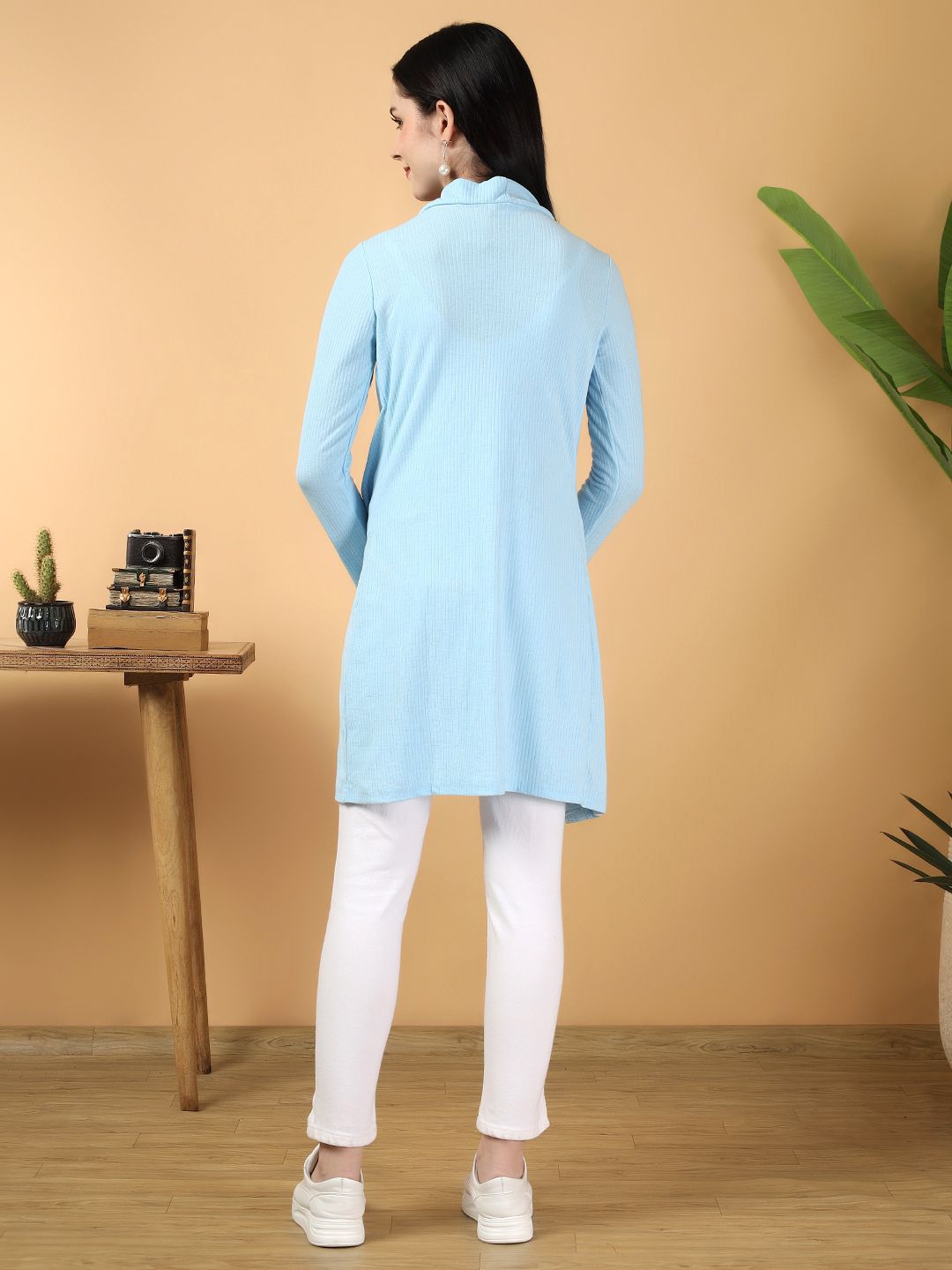 Kotty Women Striped Shrug