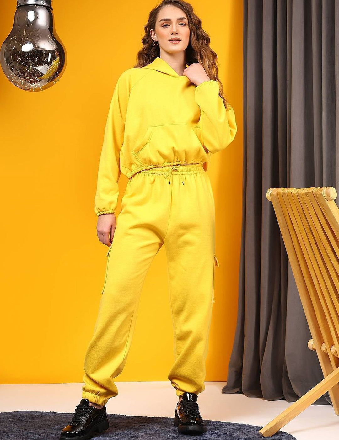 Kotty Hooded Neck Sweatshirt With Joggers