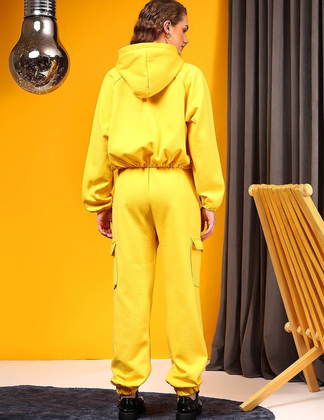 Kotty Hooded Neck Sweatshirt With Joggers