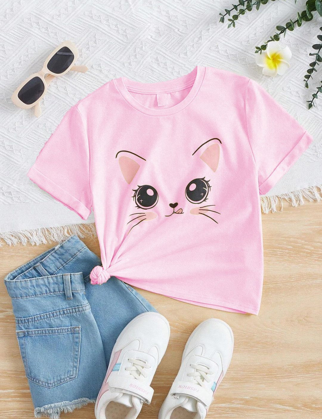 Kotty Girls Graphic Printed Round Neck Cotton Oversized T-shirt