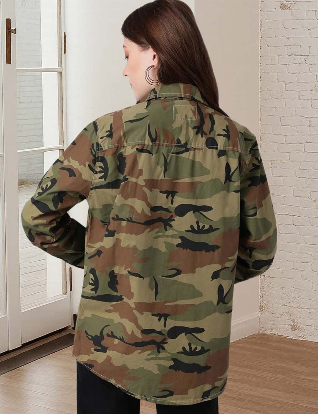 Kotty Women Spread Collar Camouflage Denim Jacket