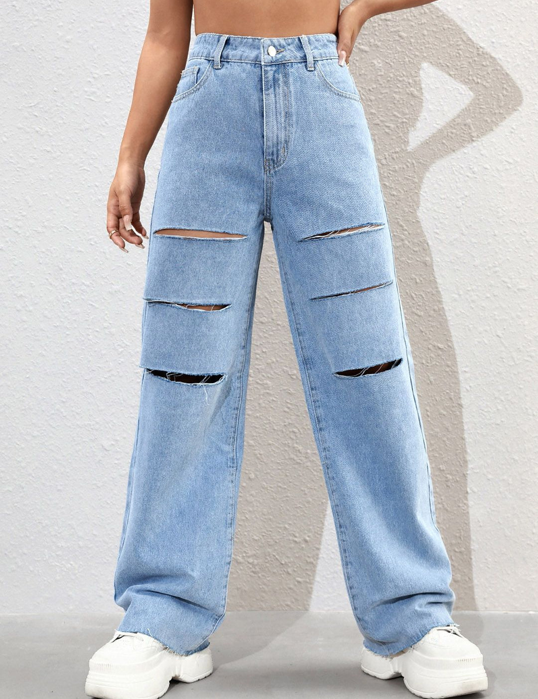 Kotty Women Straight Fit High-Rise Slash Knee Stretchable Jeans