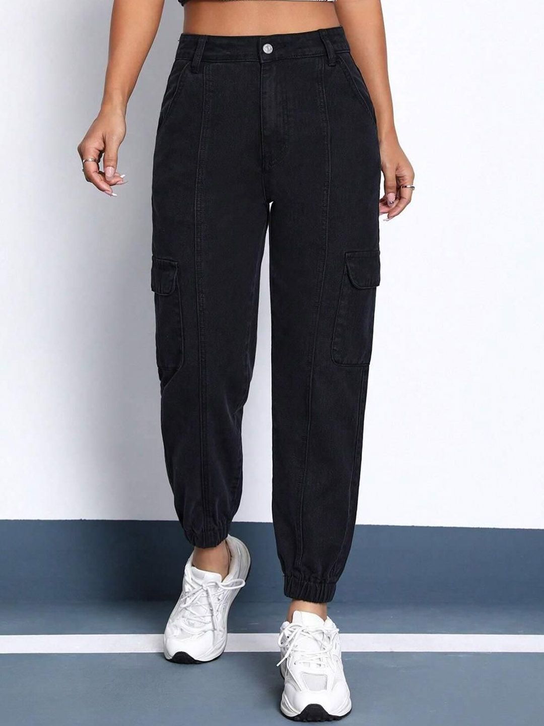 Kotty Women Black Cotton Straight Fit High-Rise Stretchable Jeans