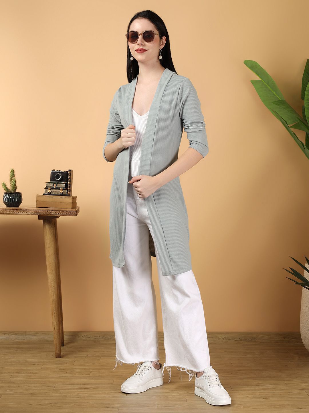 Kotty Women Striped Shrug