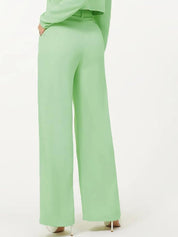 Kotty Women Relaxed Straight Leg Relaxed Fit High-Rise Pleated Parallel Trousers