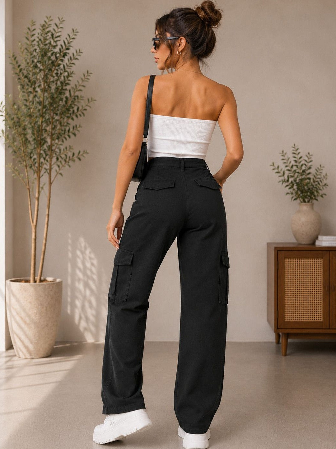 Kotty Women Bootcut High-Rise Clean Look Stretchable Jeans