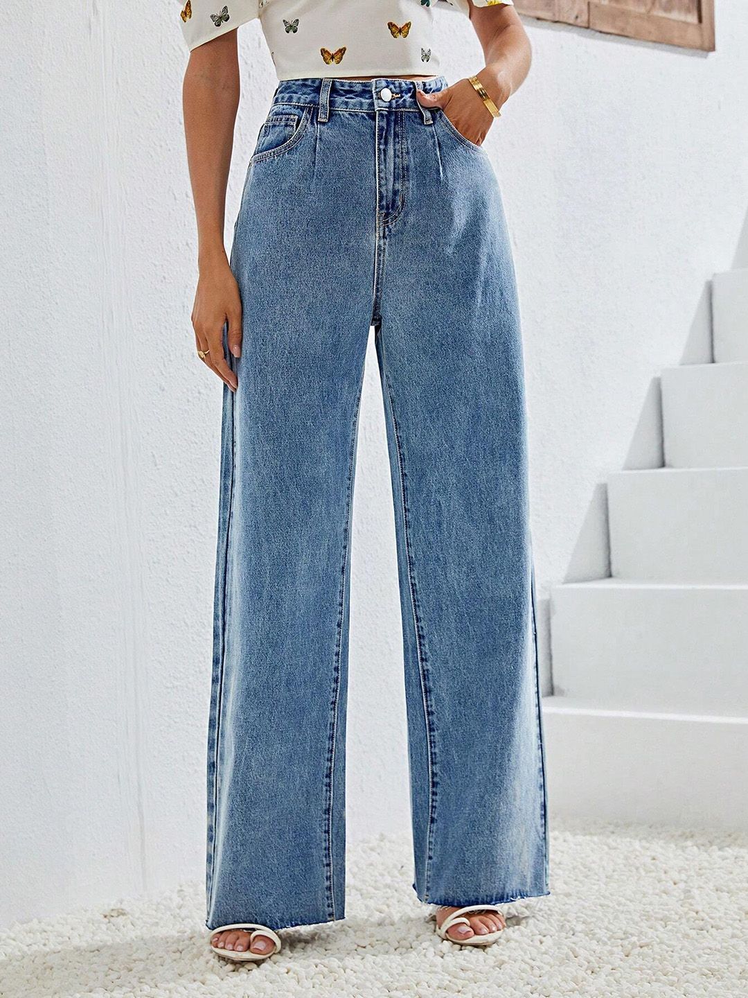 Kotty Women Flared High-Rise Stretchable Jeans