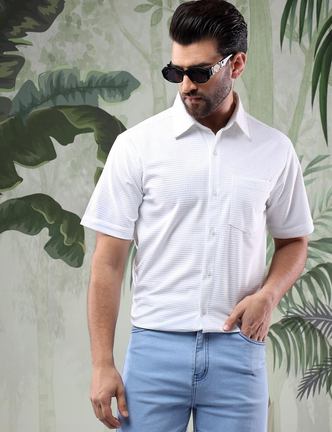 Kotty Men Spread Collar Textured Casual Shirt