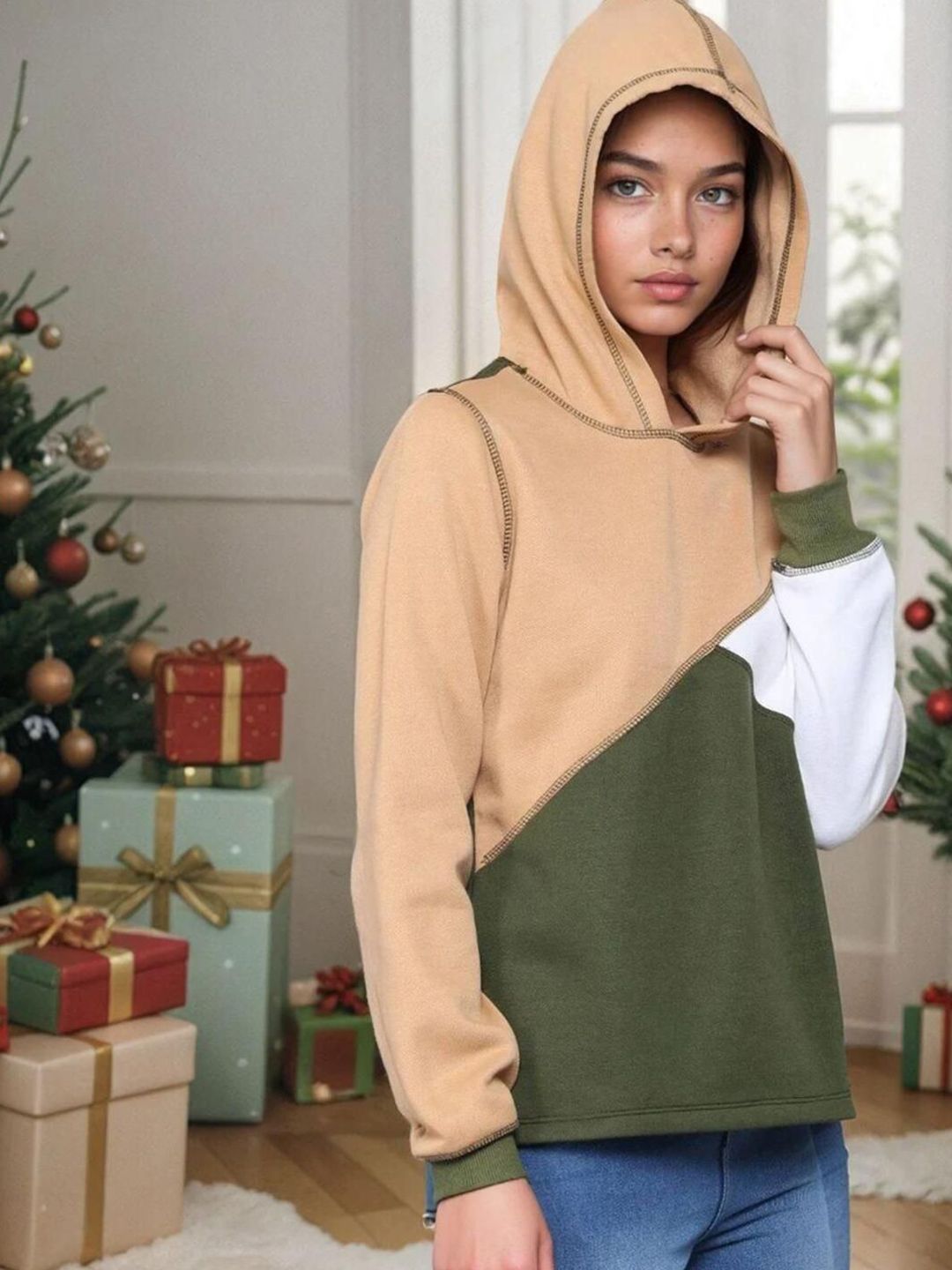 Kotty Women Colourblocked Hooded Sweatshirt