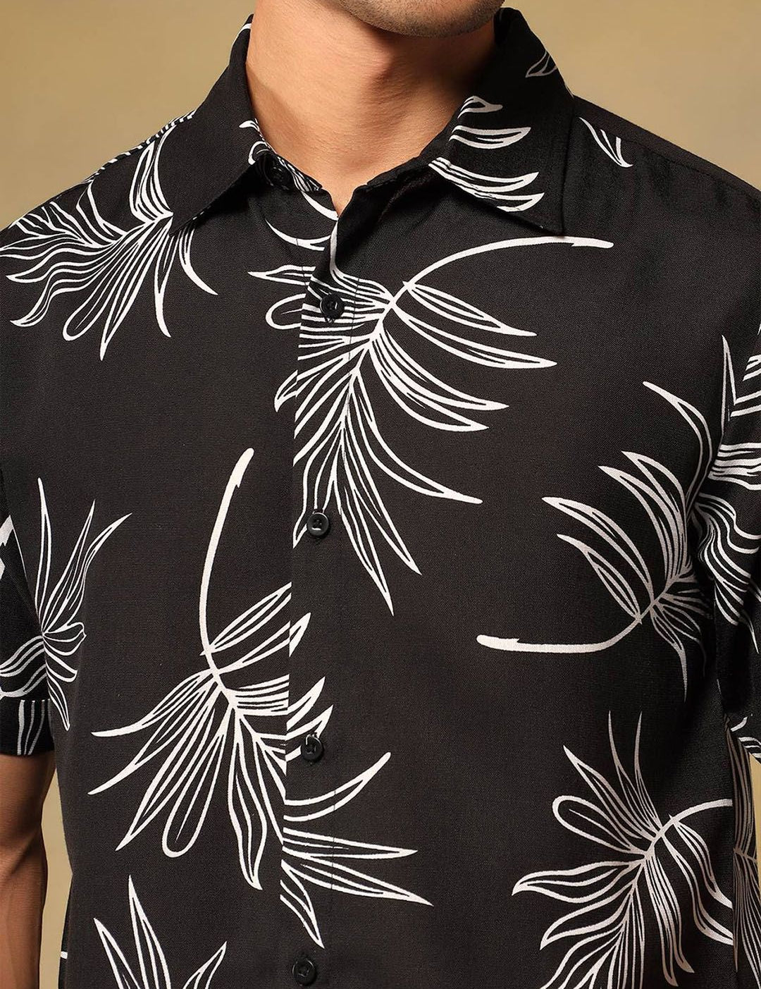 Kotty Men Comfort Fit Floral Printed Spread Collar Linen Casual Shirt