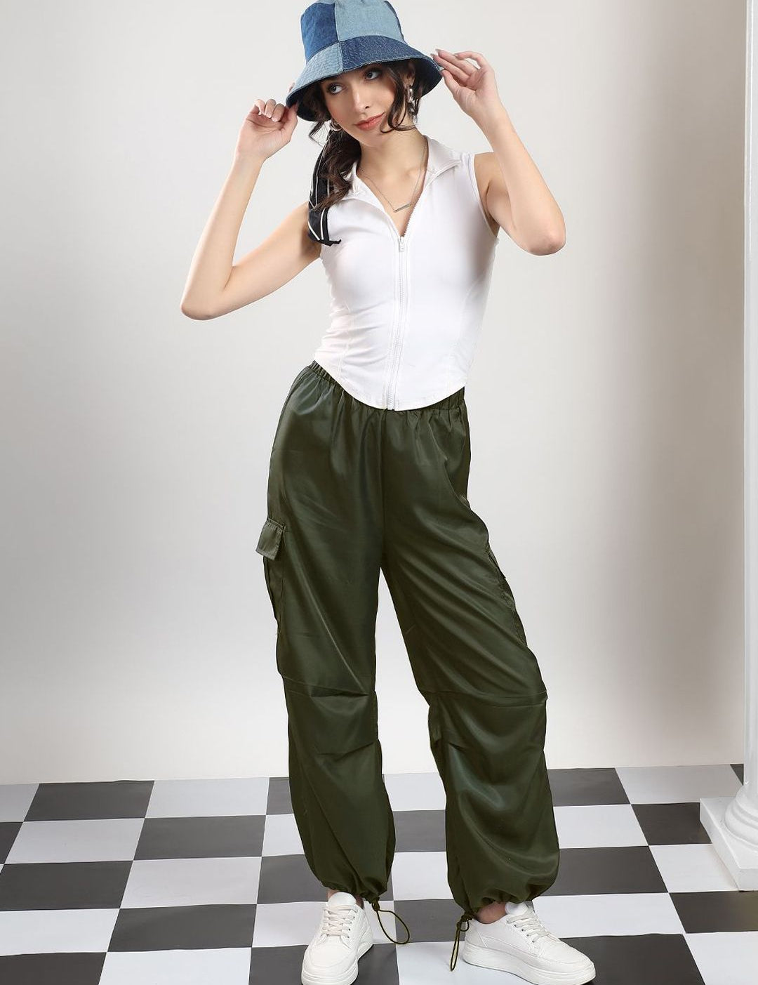 Kotty Women High-Rise Parachute Jogger