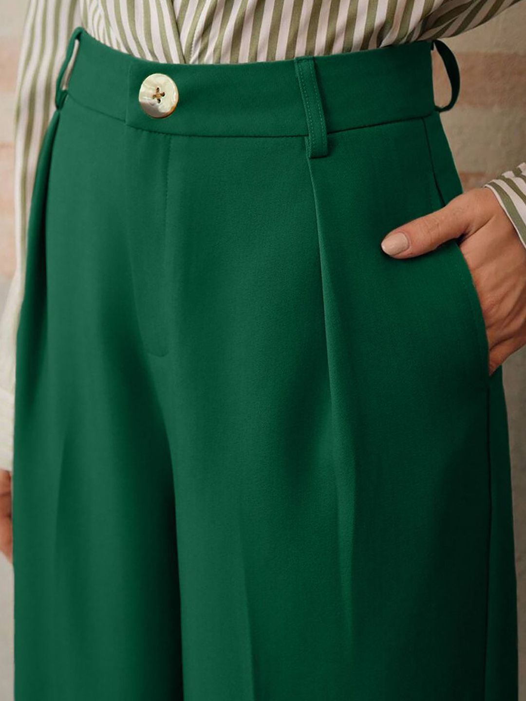 Kotty Women Relaxed High-Rise Formal Trousers