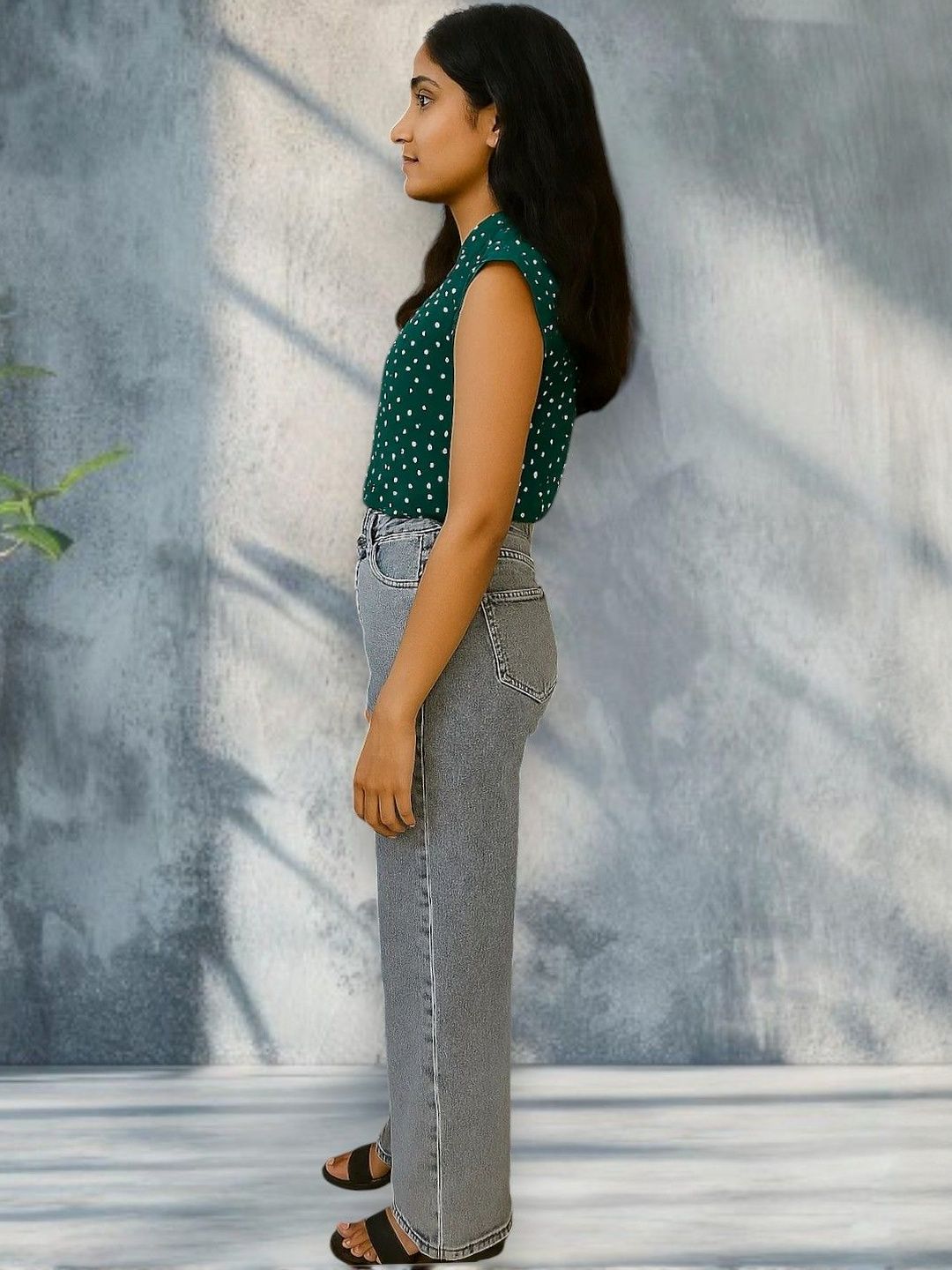 Kotty Women Regular Fit High-Rise Light Fade Stretchable Jeans