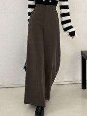 Kotty Women Relaxed Straight Leg High-Rise Trousers