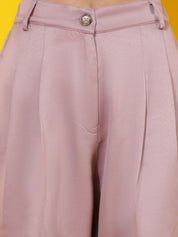 Kotty Women Relaxed Straight Leg Straight Fit High-Rise Easy Wash Pleated Cargos Trousers