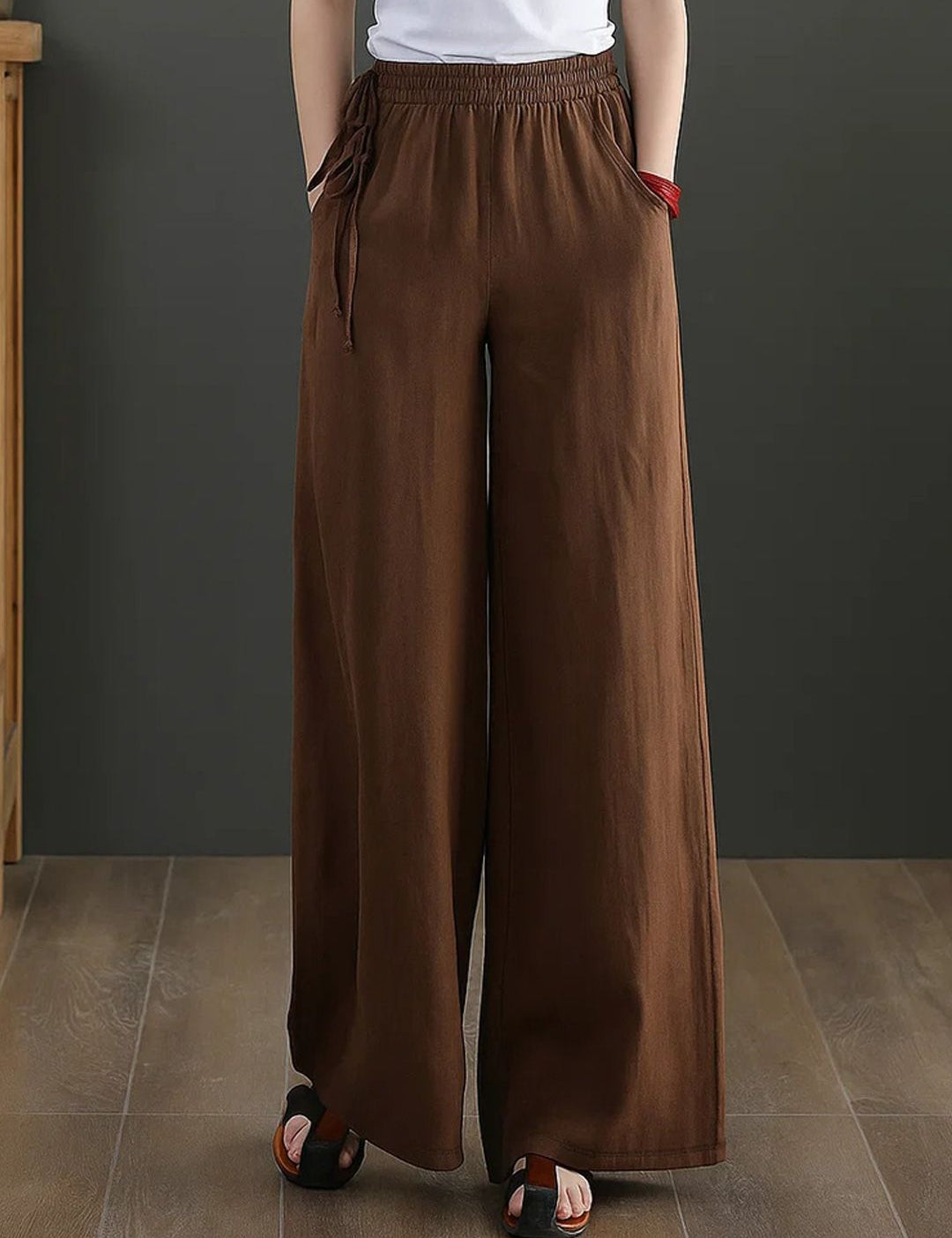 Kotty Women Loose Fit High-Rise Cotton Trouser