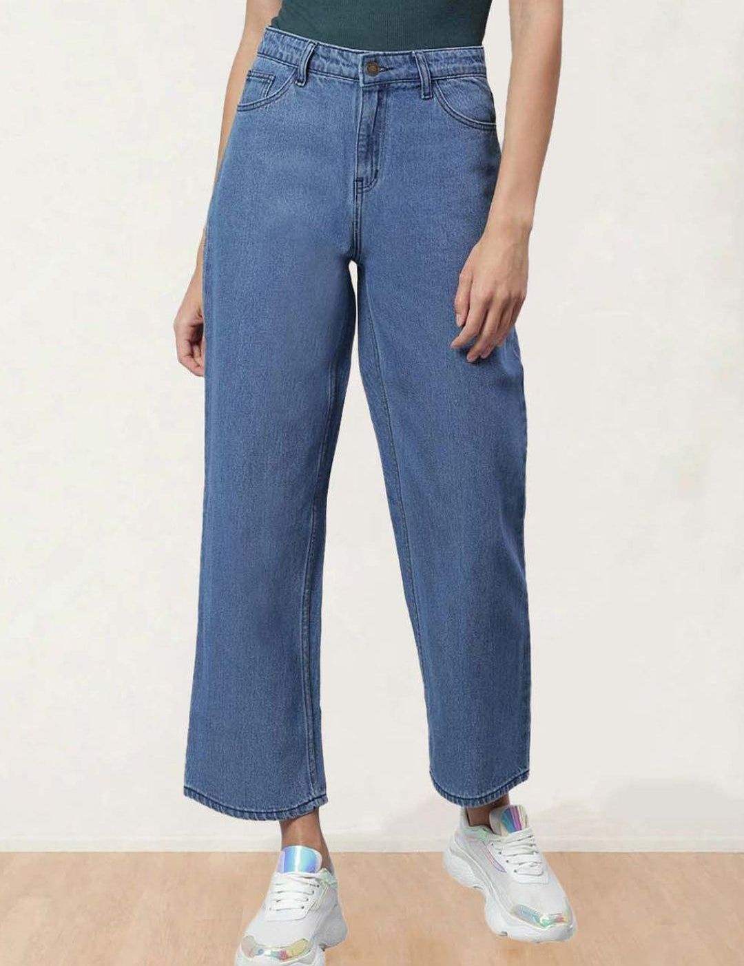 Kotty Women Straight Fit High-Rise Stretchable Jeans