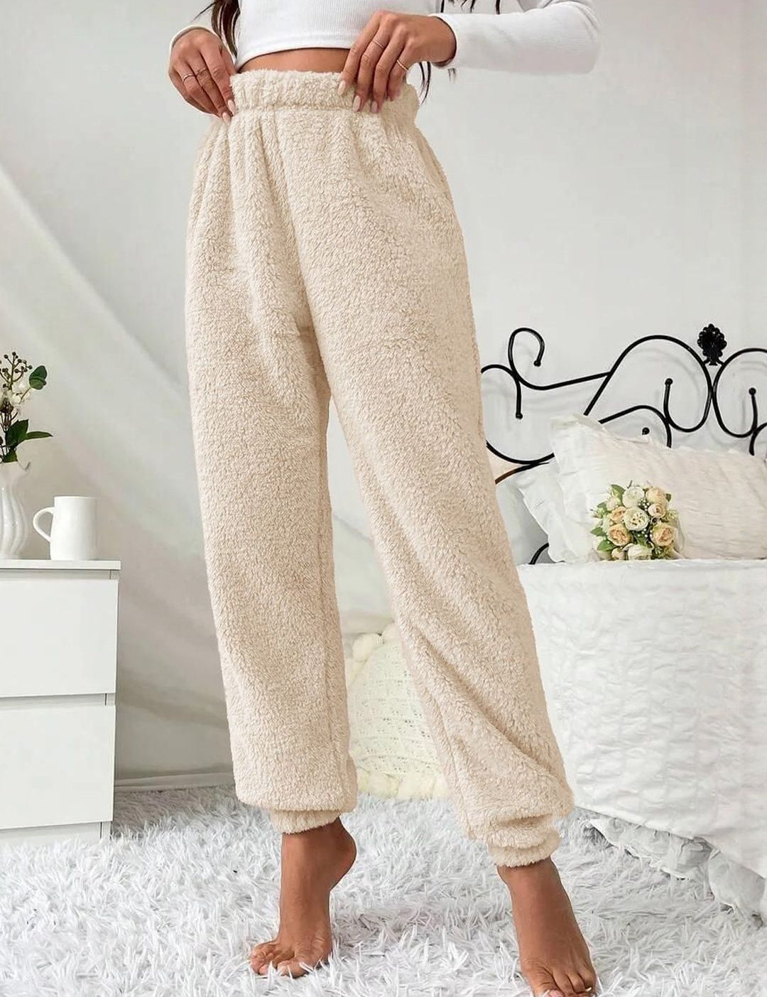 Kotty Women High-Rise Easy Wash Lounge Pants