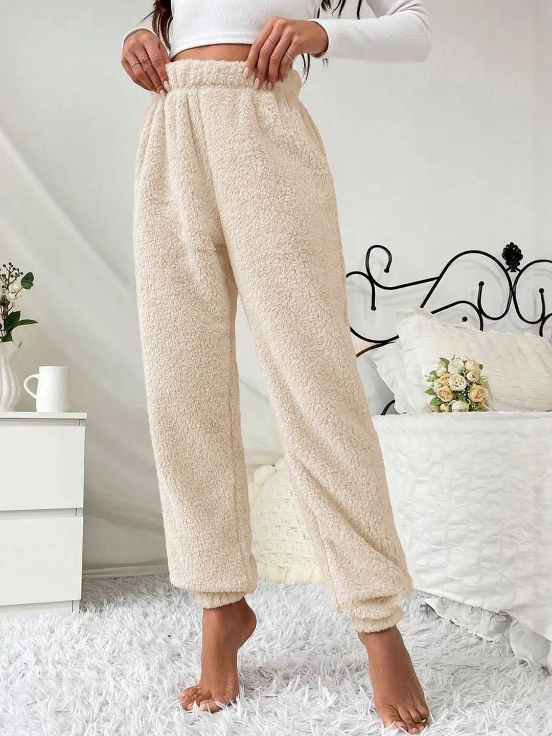 Kotty Women High-Rise Easy Wash Lounge Pants
