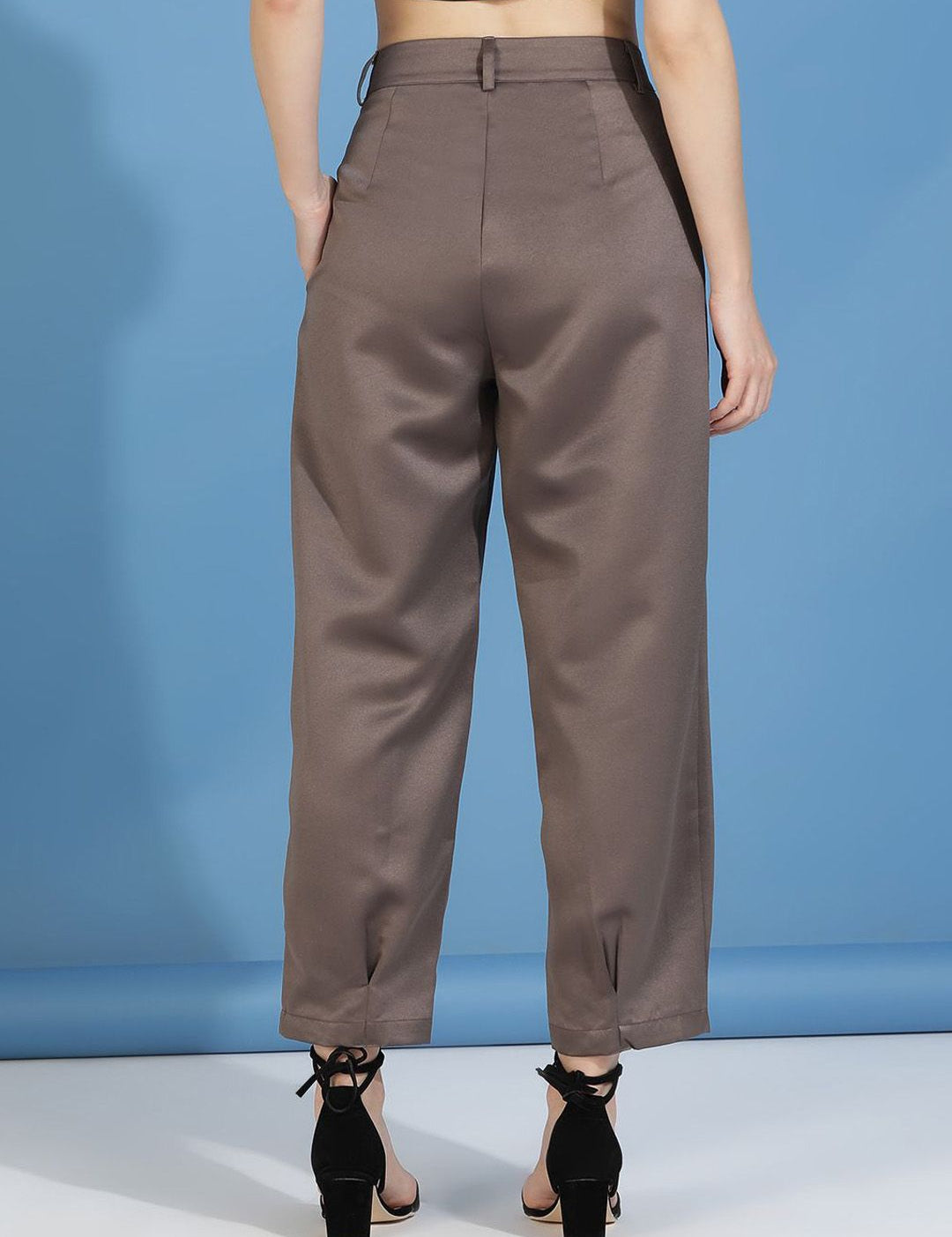 Kotty Women Classic Relaxed Fit High-Rise Pleated Trousers