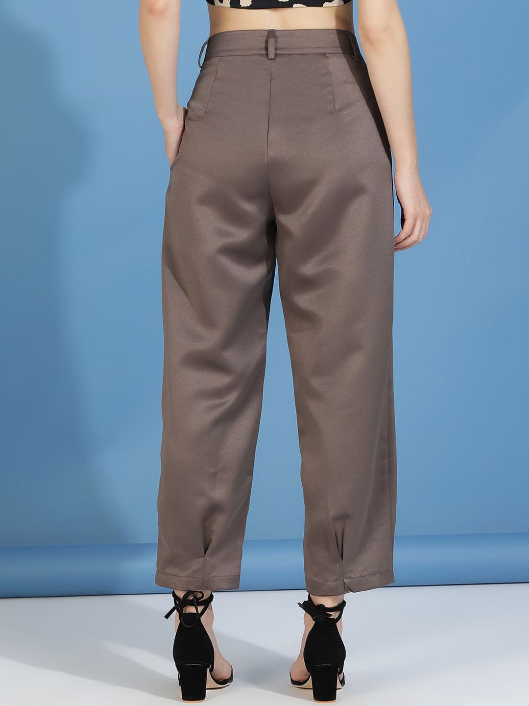 Kotty Women Classic Relaxed Fit High-Rise Pleated Trousers