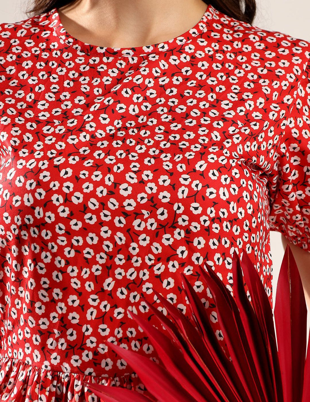 Kotty Women Floral Print Puff Sleeve Top