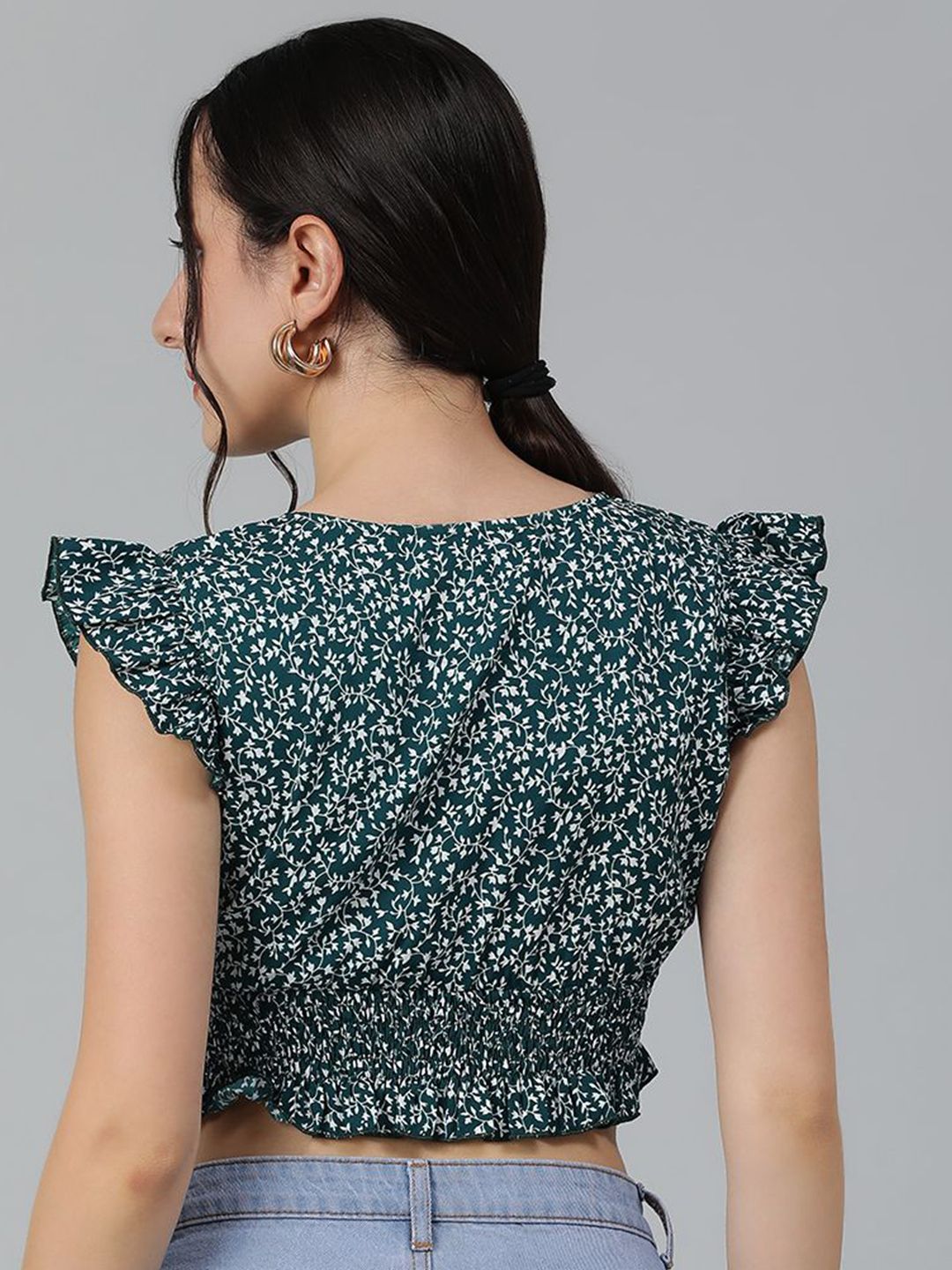 Kotty Floral Print Flutter Sleeve Crepe Crop Top