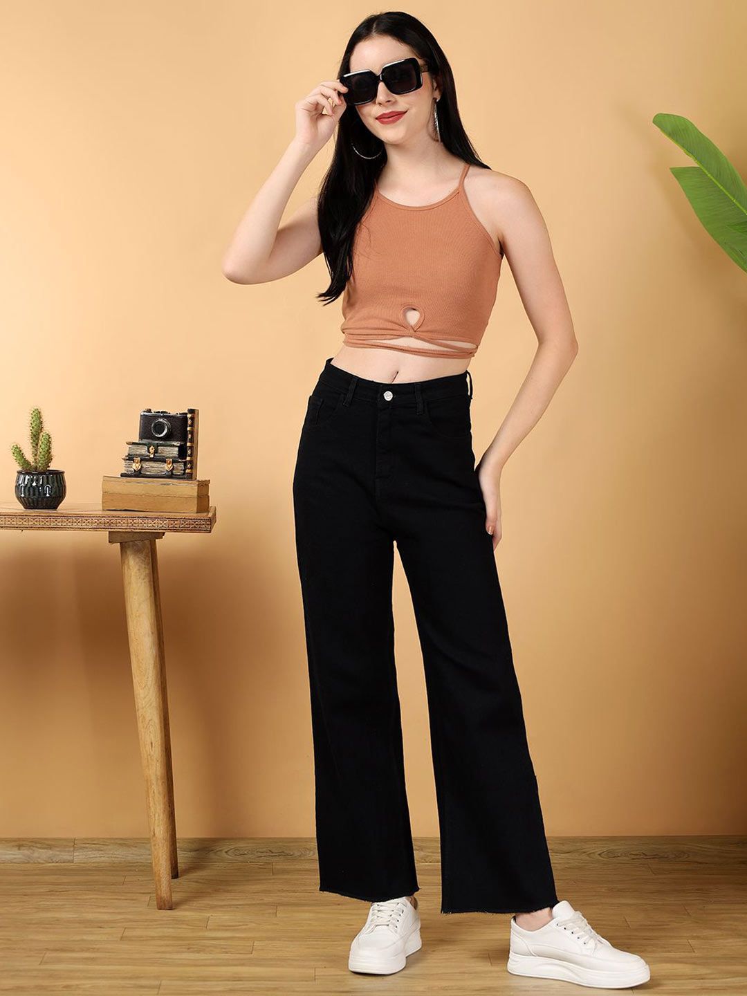 Kotty Women Jean Straight Fit High-Rise Stretchable Jeans