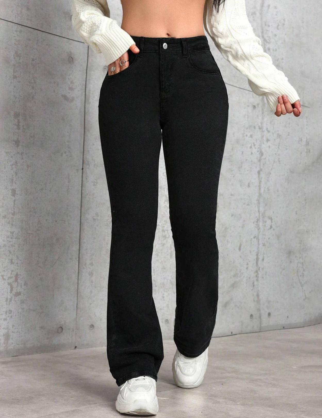 WomenBoot-LegHighRiseBlackJeans-0_jpg.jpg