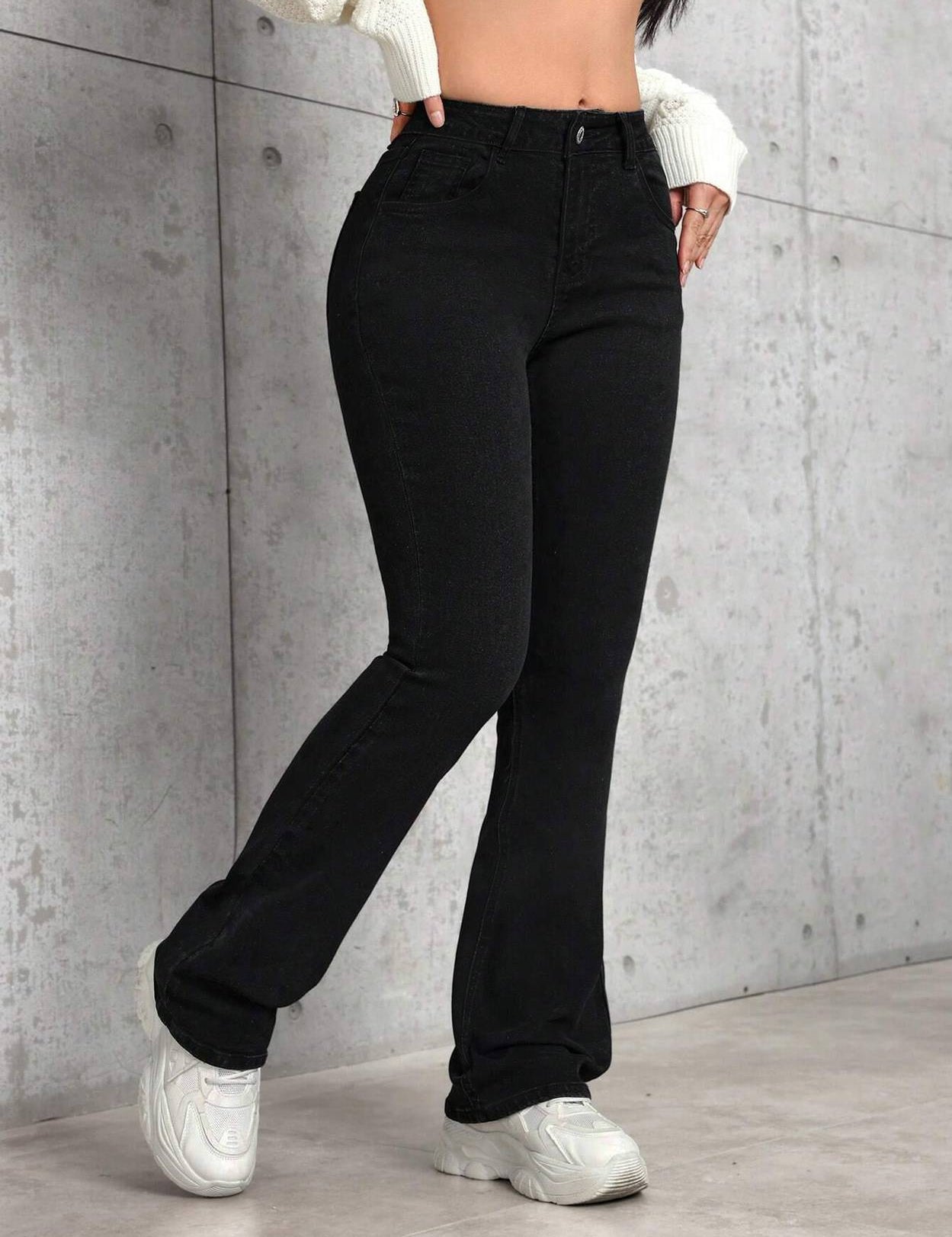 WomenBoot-LegHighRiseBlackJeans-2_jpg.jpg