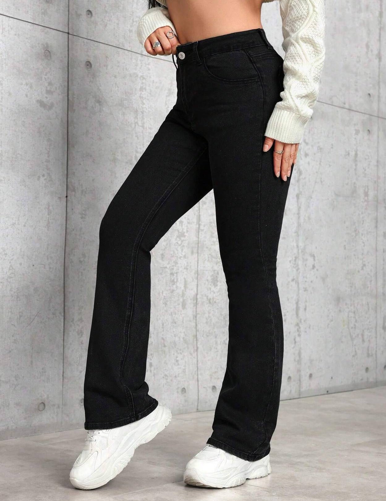 WomenBoot-LegHighRiseBlackJeans-3_jpg.jpg