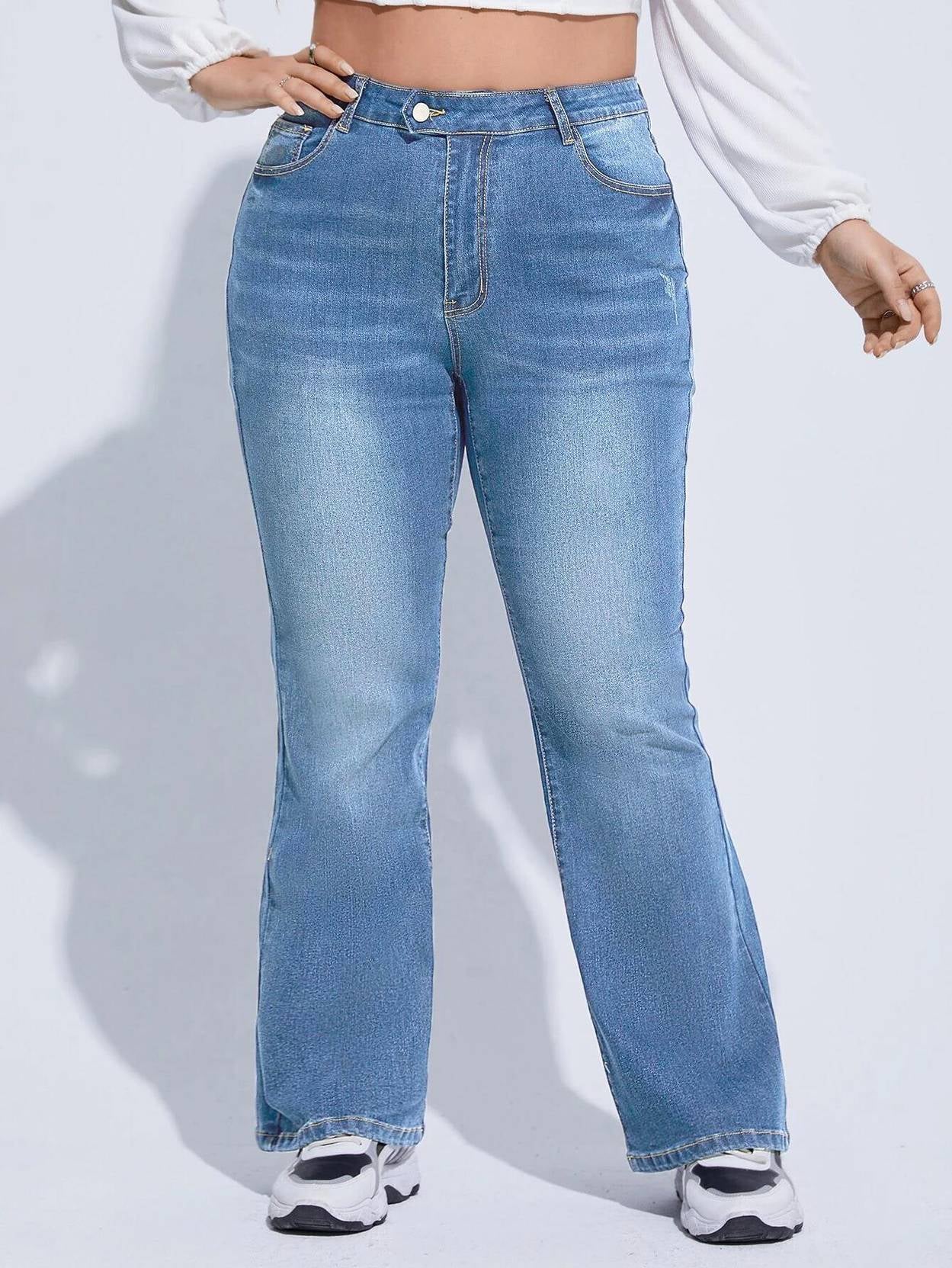 Curvy CLOSET  Women Boot-Leg High Rise Blue Jeans