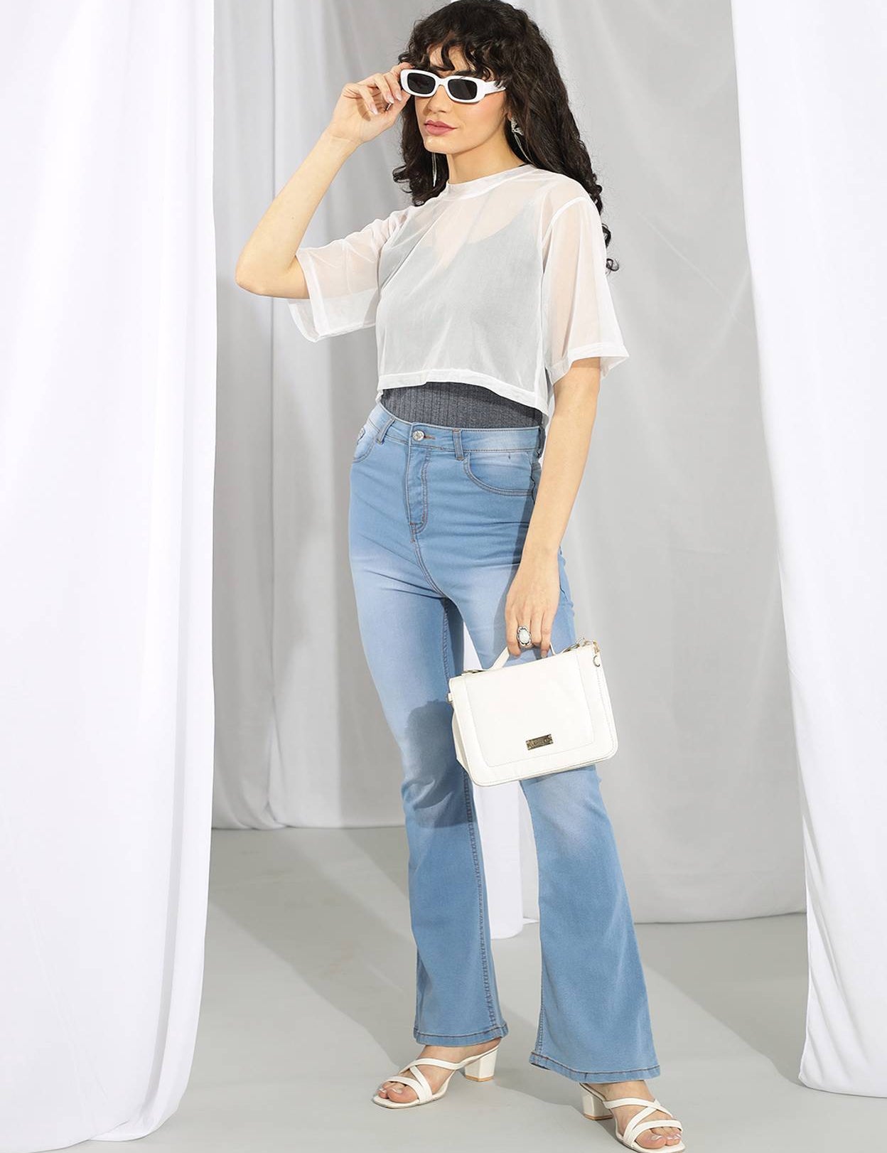 WomenBoot-LegHighRiseBlueJeans-3.jpg_3.jpg