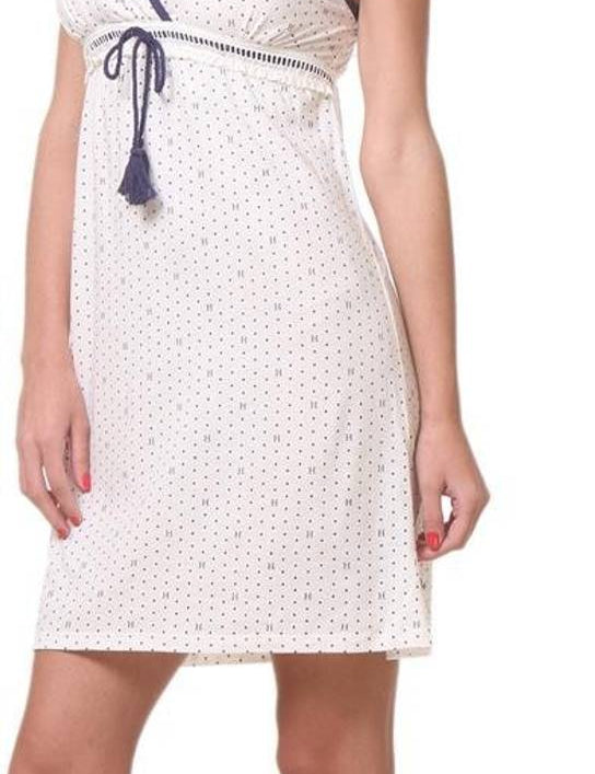 WomenChemise_White_-1_jpg_7aa57613-048d-461f-8dc1-1bd8886e421a.jpg