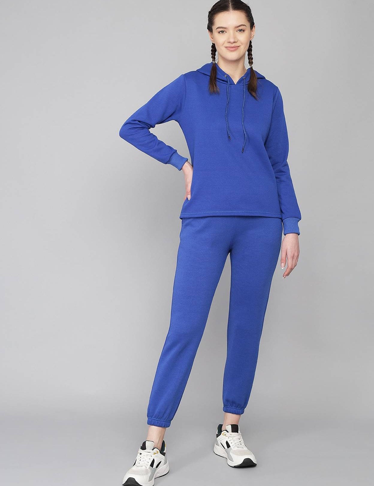 WomenFullSleeveSolidHoodedSweatshirt-0.jpg_1.jpg