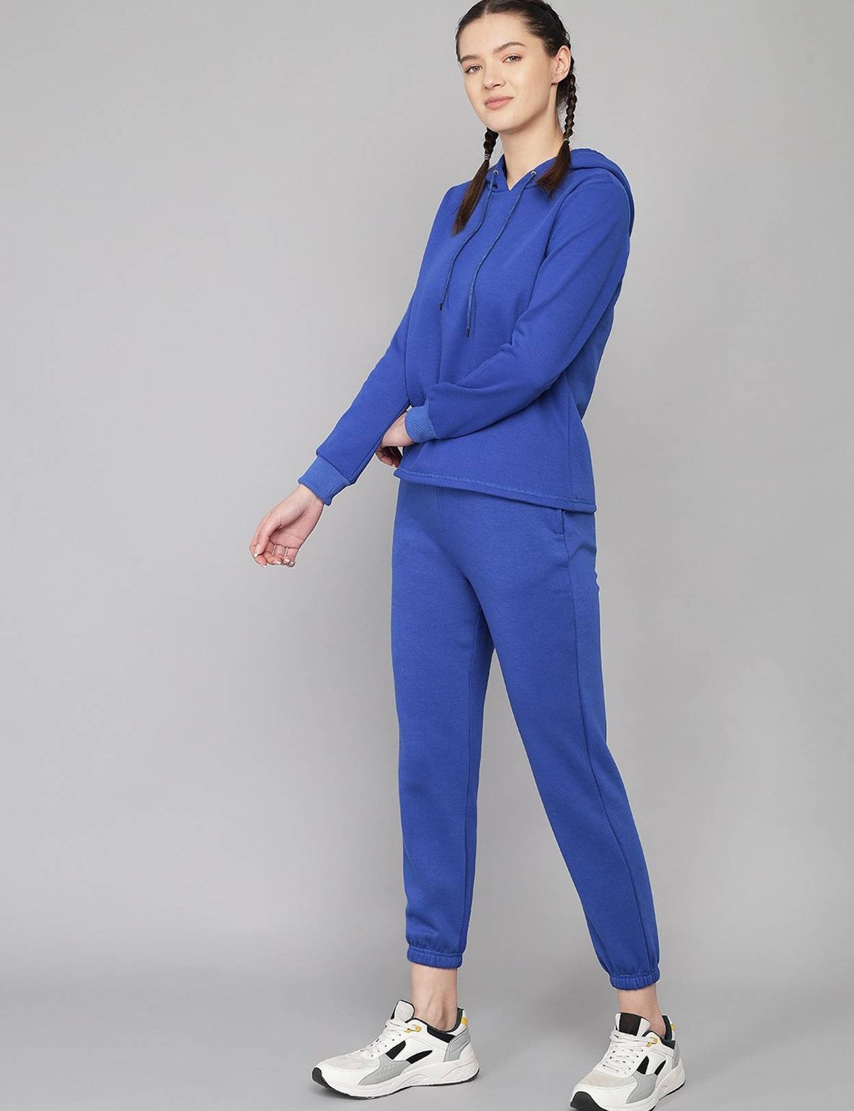 WomenFullSleeveSolidHoodedSweatshirt-2.jpg_1.jpg