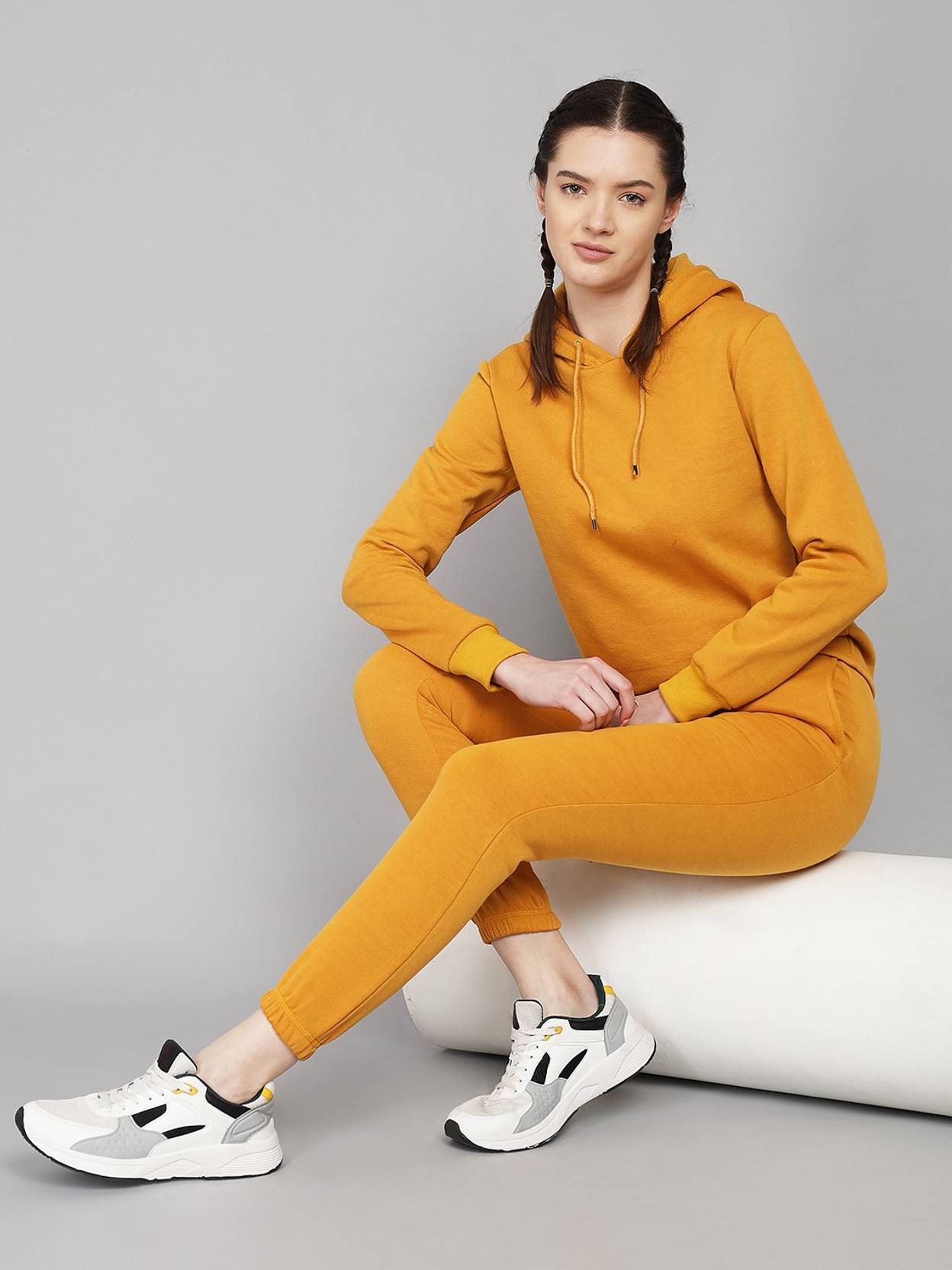 KOTTY Women Full Sleeve Solid Hooded Sweatshirt