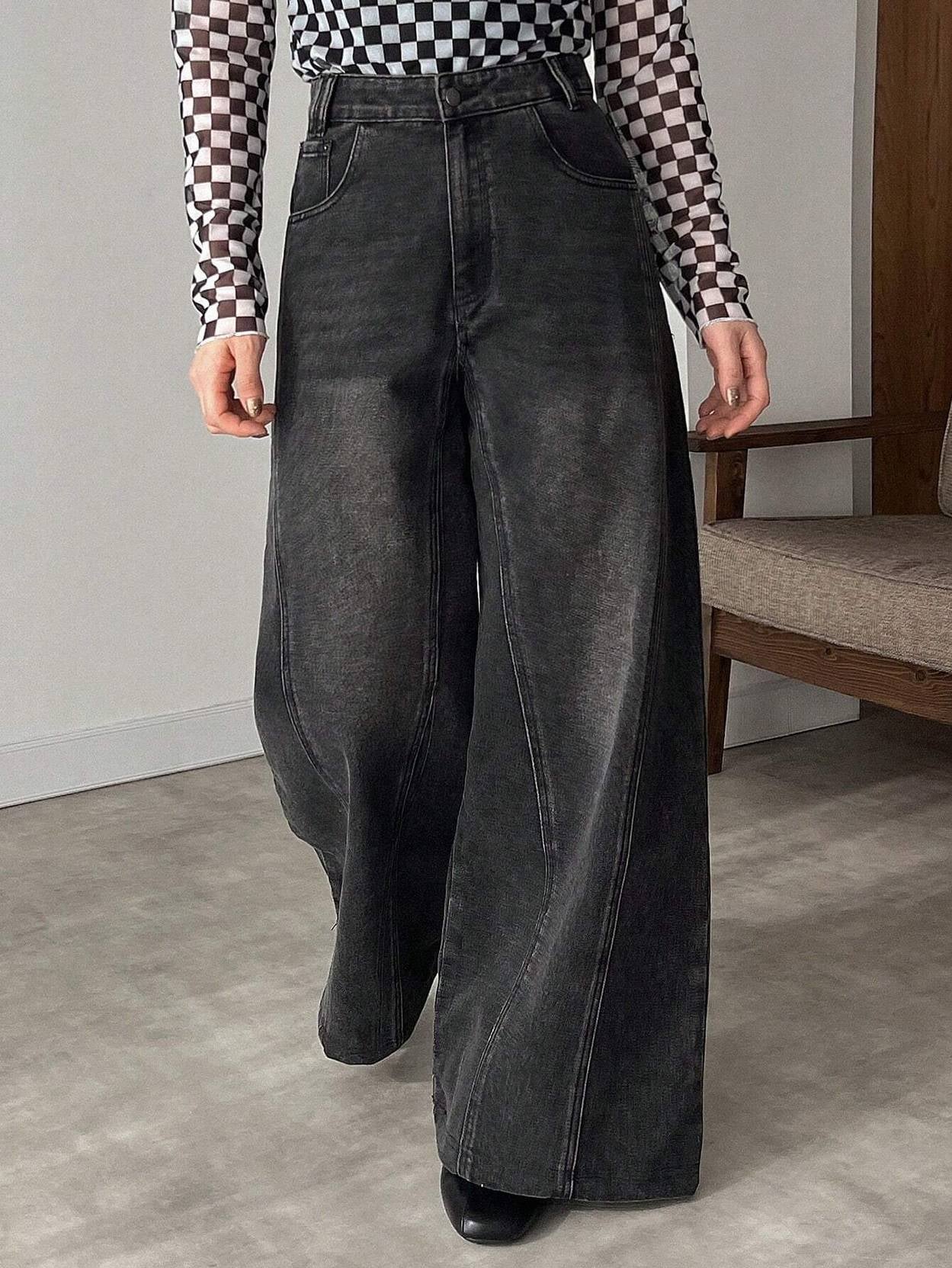 KOTTY  Women Loose Fit High Rise Black Jeans