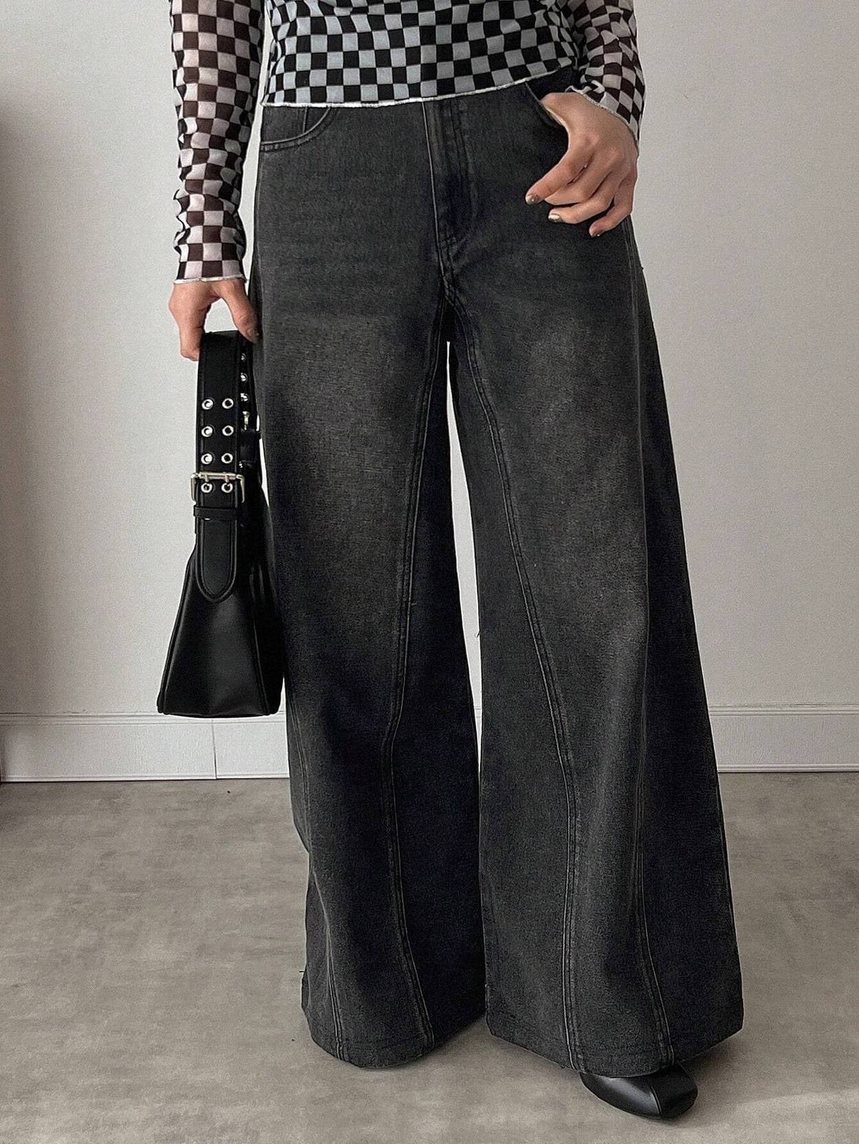 KOTTY  Women Loose Fit High Rise Black Jeans