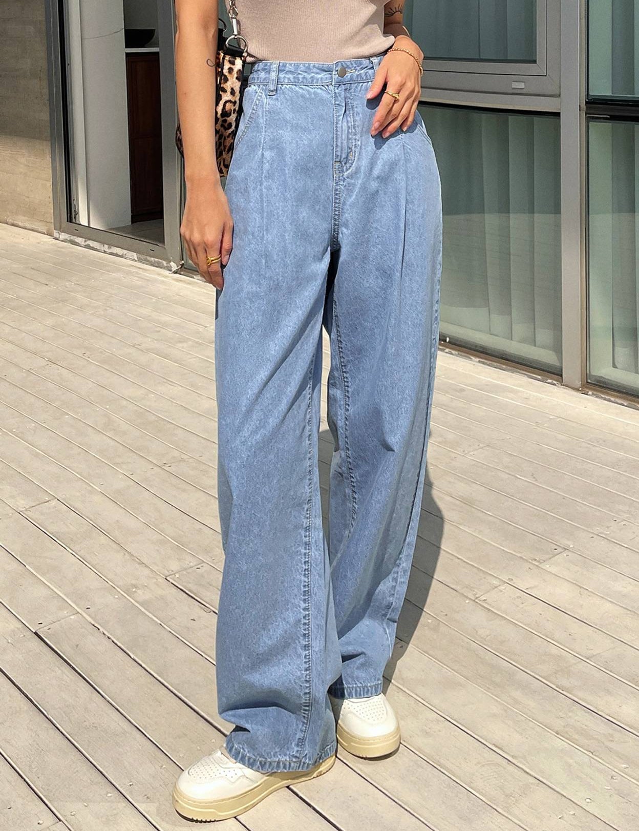 WomenLooseFitHighRiseBlueJeans-2_jpg.jpg